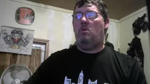 Snapshot of bigjohn41000 chatting on 10.17.25 bigjohn41000 online show from 10.17.25