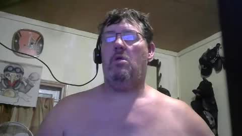 Snapshot of bigjohn41000 chatting on 10.21.25 bigjohn41000 online show from 10.21.25