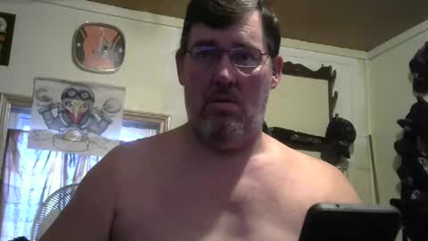 Snapshot of bigjohn41000 chatting on 10.28.25 bigjohn41000 online show from 10.28.25