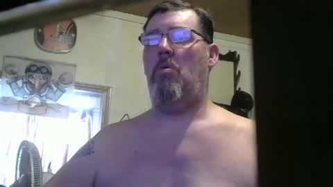 Snapshot of bigjohn41000 chatting on 04.29.26 bigjohn41000 online show from 04.29.26