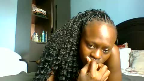 Snapshot of bigjuicyass_30 chatting on 06.28.26 pretty online show from 06.28.26