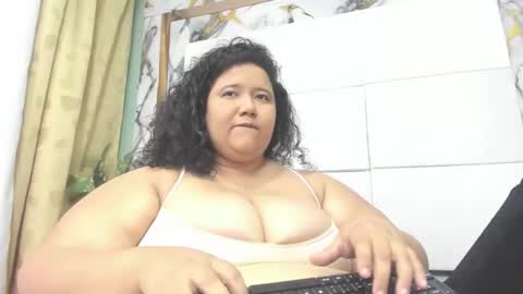 BigLucyy online show from 04.28.26