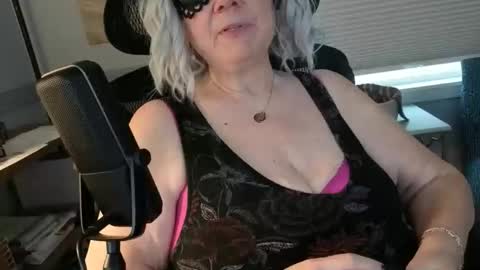 Big Mari online show from 02.03.26