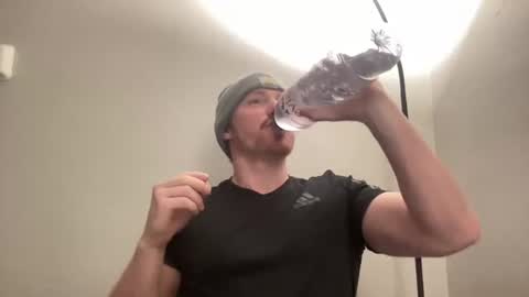 Snapshot of bigmcr1 chatting on 01.08.25 Nick Barker online show from 01.08.25