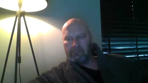 Snapshot of bigmike3339 chatting on 03.01.25 bigmike3339 online show from 03.01.25