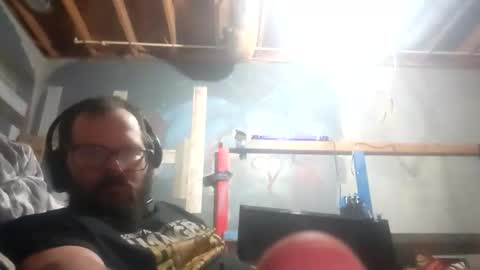 Snapshot of bigmotopayne8769 chatting on 12.01.25 bigmotopayne8769 online show from 12.01.25