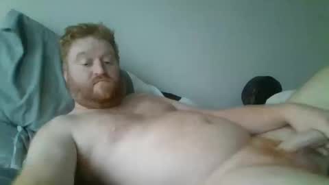 Snapshot of bigred92899 chatting on 10.11.25 bigred92899 online show from 10.11.25