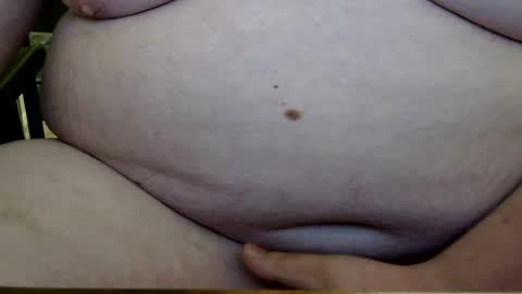 Snapshot of bigsexxy37 chatting on 06.16.26 bigsexxy37 online show from 06.16.26