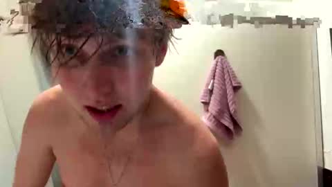 bigskinnyboyshh online show from 10.14.25