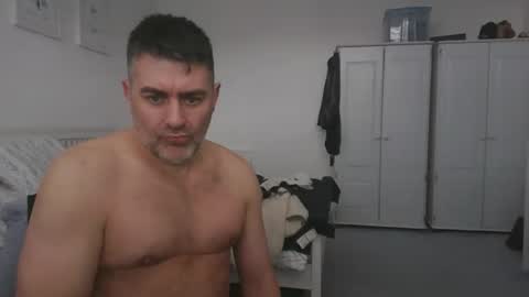 Snapshot of bigtee167 chatting on 03.10.26 bigtee online show from 03.10.26