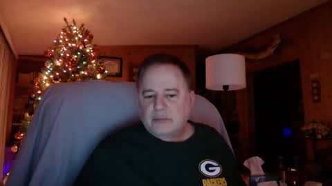 Snapshot of bigthicksatisfying2 chatting on 12.21.24 bigthicksatisfying2 online show from 12.21.24