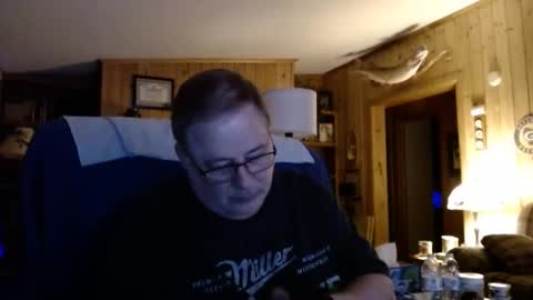 Snapshot of bigthicksatisfying2 chatting on 02.18.25 bigthicksatisfying2 online show from 02.18.25