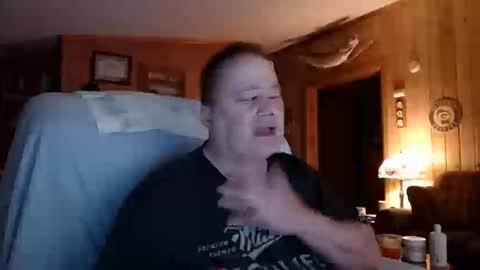 Snapshot of bigthicksatisfying2 chatting on 10.11.25 bigthicksatisfying2 online show from 10.11.25