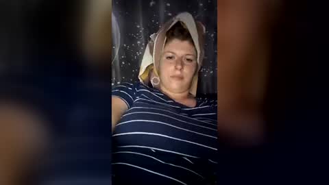 Snapshot of bigtitslala chatting on 06.17.26 bigtitslala online show from 06.17.26