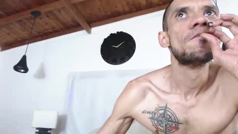 Snapshot of bigzehuz chatting on 01.19.25 andres online show from 01.19.25