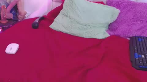 Snapshot of biky_hot chatting on 12.03.24 Biky Hot online show from 12.03.24