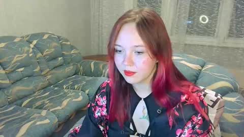 Snapshot of billie_kris chatting on 10.21.25 billie_kris online show from 10.21.25