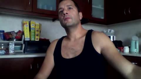 Snapshot of billos26 chatting on 09.29.25 billys greece online show from 09.29.25