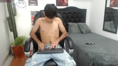 Snapshot of billy_wild chatting on 06.01.26 billy wild online show from 06.01.26