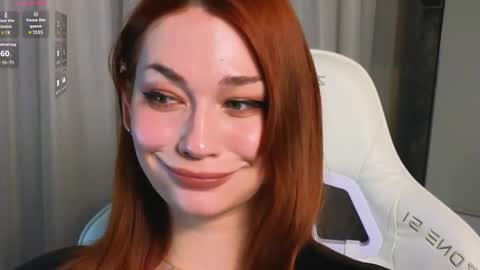 Snapshot of bimboterica chatting on 04.21.26 bimboterica online show from 04.21.26