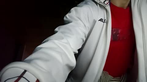 Snapshot of bishopalone2021 chatting on 01.05.25 Zdenek online show from 01.05.25