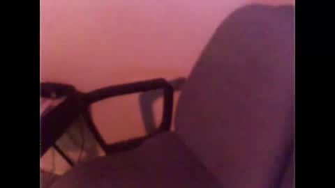 bitch97419 online show from 12.22.25