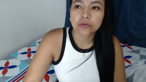 Snapshot of bitch_mommy_x chatting on 05.09.26 I am everything. Your highness queen goddess mistress god daddy mommy boss master. you will address me as such online show from 05.09.26