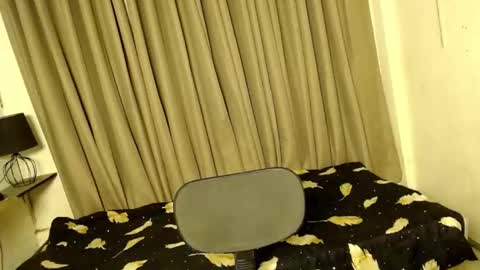bitchy_bea online show from 04.09.26