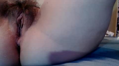 if you love pussy give 1 token - im a poor girl any token counts-my shop video pussy  virgina  hairy pussy 1 token online show from 02.27.25