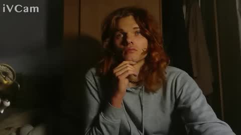 Snapshot of bix_lu chatting on 01.19.25 Beatrix online show from 01.19.25