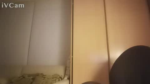 Snapshot of bix_lu chatting on 03.11.25 Beatrix online show from 03.11.25