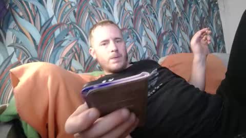 Snapshot of bizoukey15 chatting on 09.20.25 bizoukey15 online show from 09.20.25