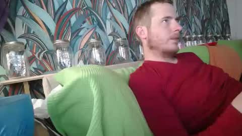 Snapshot of bizoukey15 chatting on 10.02.25 bizoukey15 online show from 10.02.25