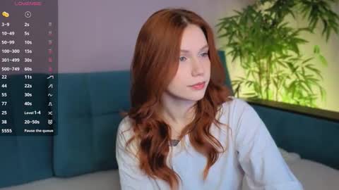 Snapshot of bjliki chatting on 11.02.25 Julia online show from 11.02.25