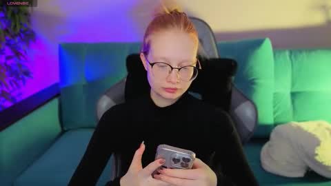 Snapshot of bjliki chatting on 11.04.25 Julia online show from 11.04.25