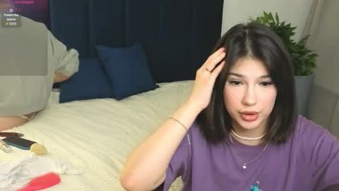 Snapshot of bjliki chatting on 11.15.25 Julia online show from 11.15.25