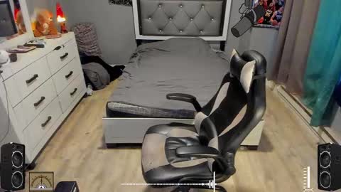 Snapshot of blaccanalmatters chatting on 02.02.25 Plant Base Streamers From Pennsylvania online show from 02.02.25