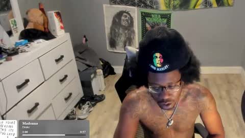 Plant Base Streamers From Pennsylvania online show from 11.07.25