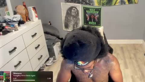 Plant Base Streamers From Pennsylvania online show from 11.08.25