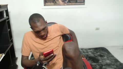 Snapshot of black30cmdick chatting on 05.25.26 maquina online show from 05.25.26