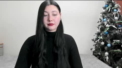 Snapshot of black_berry_bla_ck chatting on 12.21.24 black_berry_bla_ck online show from 12.21.24