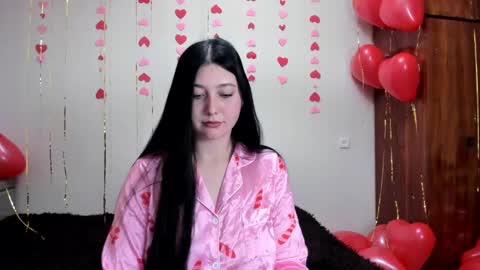 Snapshot of black_berry_bla_ck chatting on 02.15.25 black_berry_bla_ck online show from 02.15.25