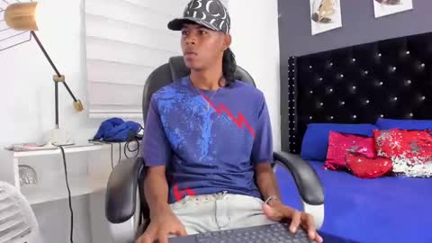 boy online show from 02.20.25