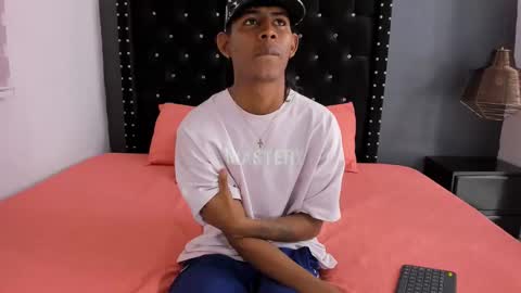 boy online show from 02.23.25