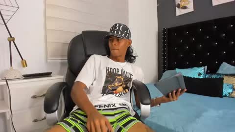 boy online show from 02.27.25