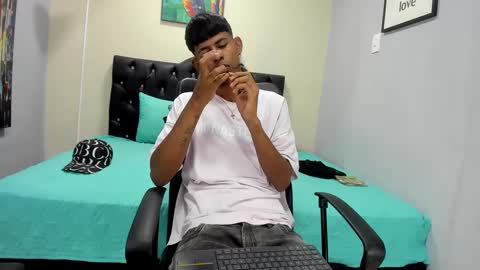 boy online show from 03.01.25