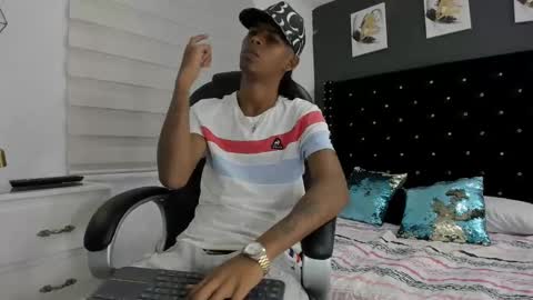 boy online show from 03.08.25