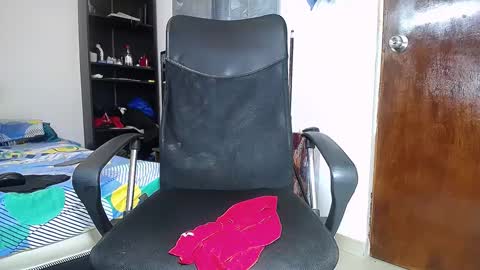 Snapshot of black_diamond_t chatting on 01.30.25 Black Diamond online show from 01.30.25