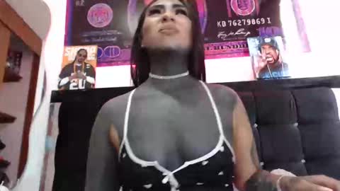 Snapshot of black_eyestattoo chatting on 01.07.25 karenth soto online show from 01.07.25