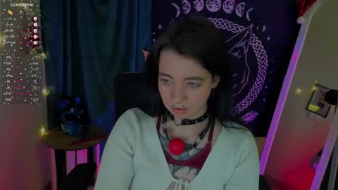  Black Kittie    Wednesday - 1300 - 1900 GMT help me get 100 thumbs up online show from 01.10.25